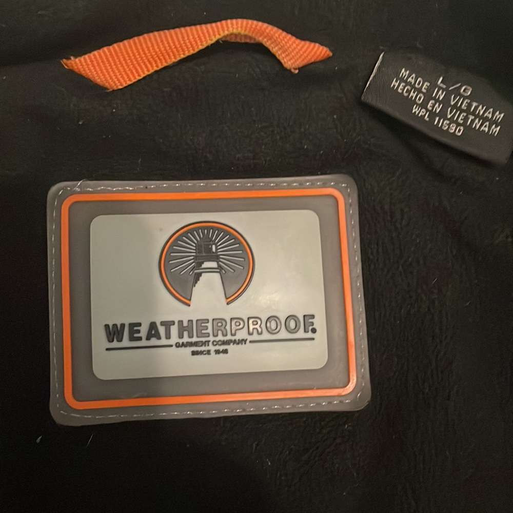 Weatherproof jacket - Picture 7 of 11